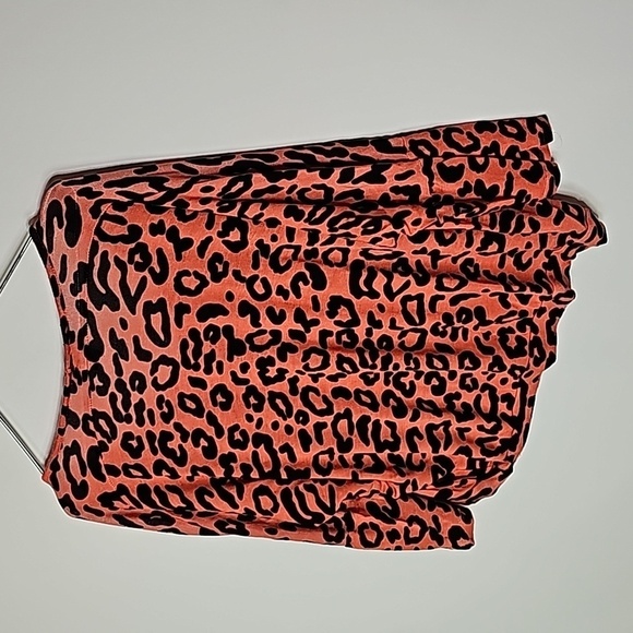 Seductions large orange and black camo cropped long sleeve shirt - Picture 3 of 5